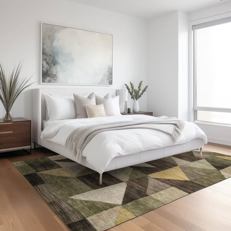 Machine Washable Indoor/ Outdoor Geo Rubi Chantille Rug