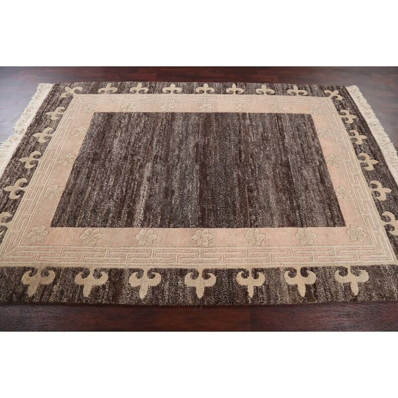 Geometric Vegetable Dye Nepalese Oriental Wool Area Rug Hand-knotted - 5'7" x 7'9"