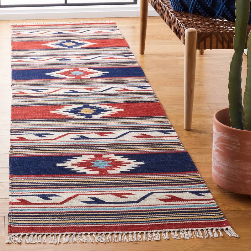 SAFAVIEH Kilim Juliann Southwestern Wool Fringe Rug