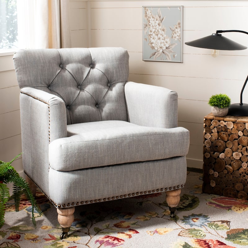 SAFAVIEH Tori Antiqued Tufted Club Chair - 28" x 34.4" x 32.7". - 28"W x 34"D x 33"H