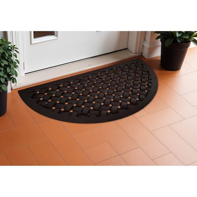 HomeRoots 20" X 36" Black Lattice Semi Circle Outdoor Rubber Door Mat - 20' X '36