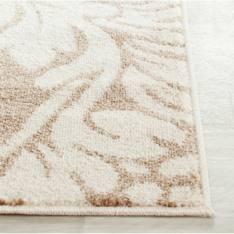 SAFAVIEH Amherst Priscilia Modern Rug