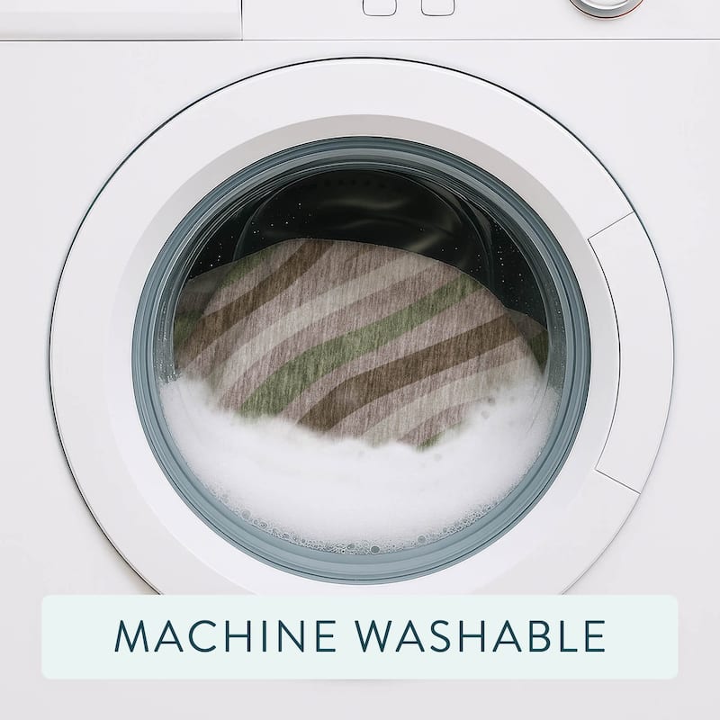 Machine Washable Indoor/ Outdoor Traditional Mimi Chantille Rug