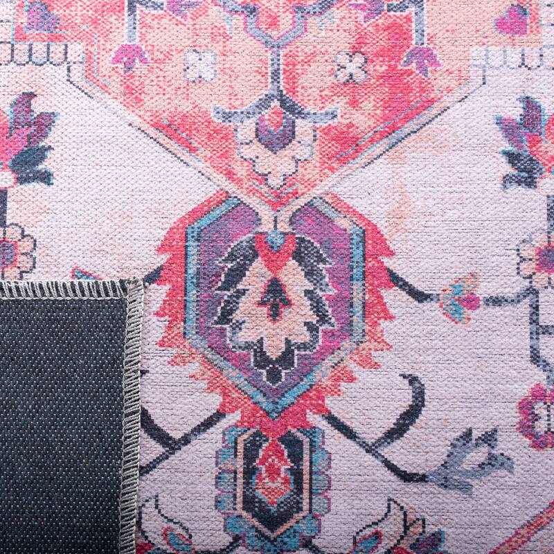 SAFAVIEH Serapi Machine Washable Thea Shabby Chic Distressed Rug