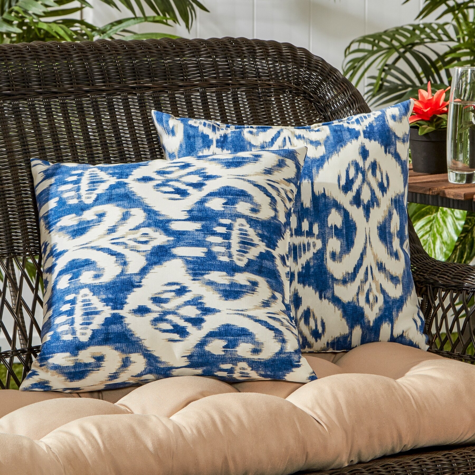 Coastal Ikat 17-inch Outdoor Accent Pillows by Greendale Home Fashions
