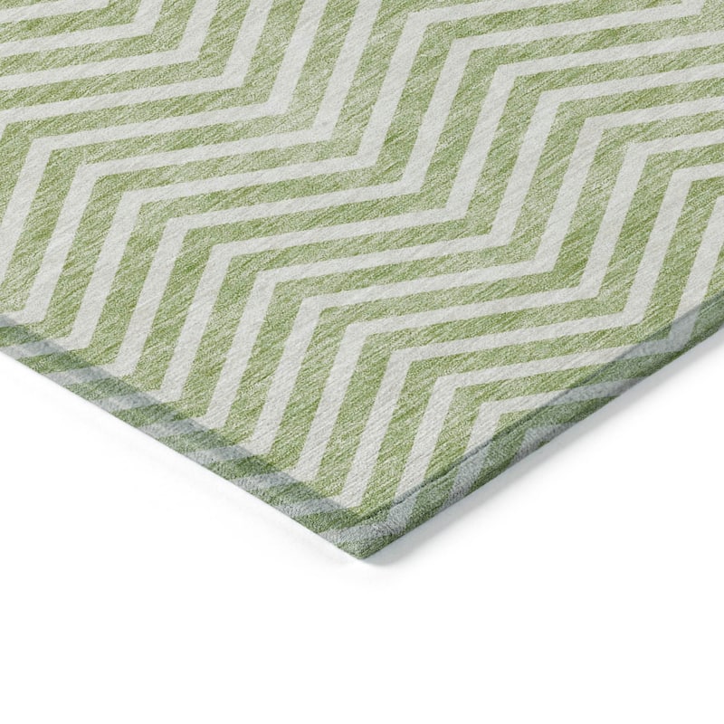 Machine Washable Indoor/ Outdoor Chantille Chevron Stripe Rug