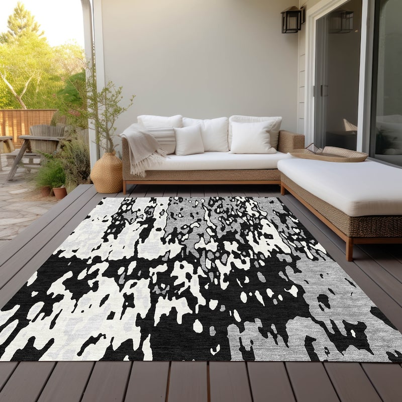 Machine Washable Indoor/ Outdoor Abstract Contemporary Chantille Rug - Black - 3' x 5'
