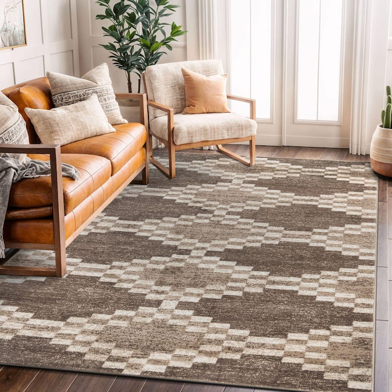 Southwestern Geometric Durable Area Rug, Perfect for Any Room - 5' x 7' - Beige