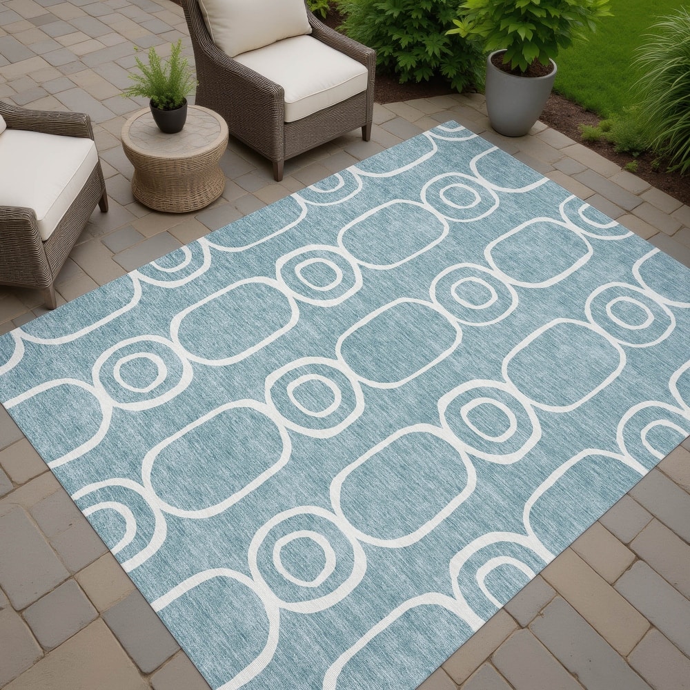 Machine Washable Indoor/ Outdoor Modern Vibe Chantille Rug