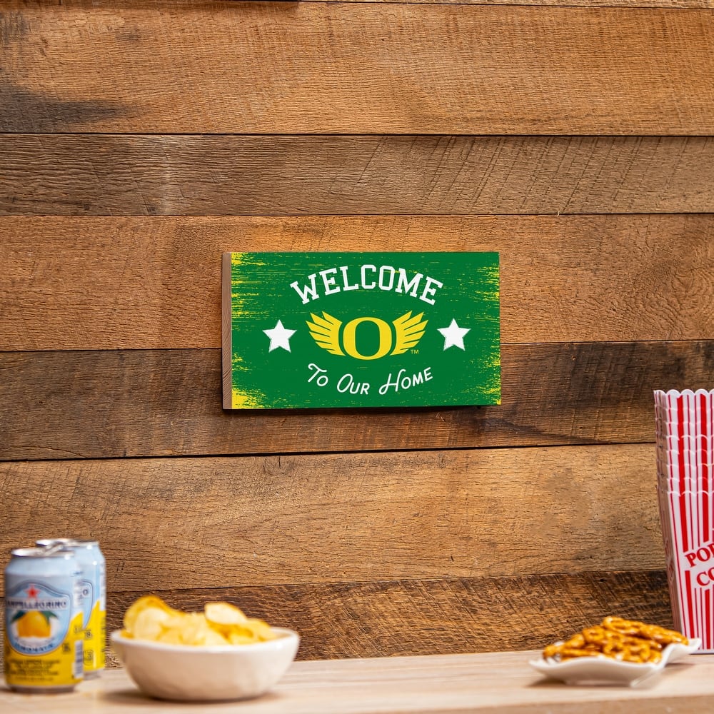 University of Oregon Wooden Door Decor Wall Sign - Multi-Color