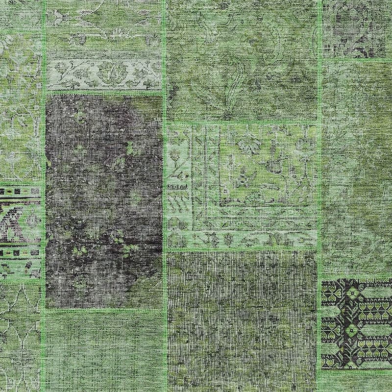 HomeRoots Patchwork Transitional Rectangle Outdoor Rug