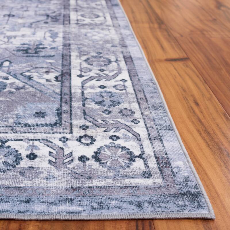 SAFAVIEH Arizona Renie Traditional Rug