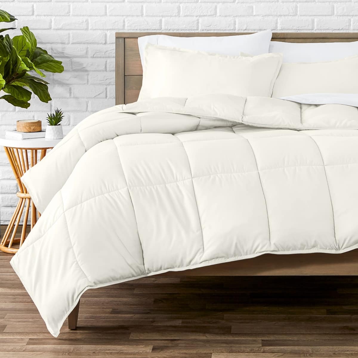 Option Antique White