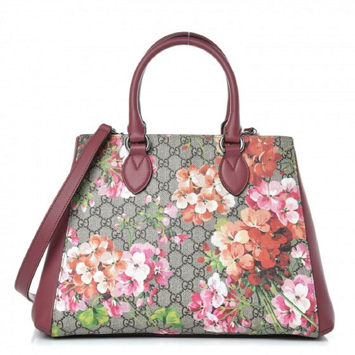 gucci gg supreme monogram blooms