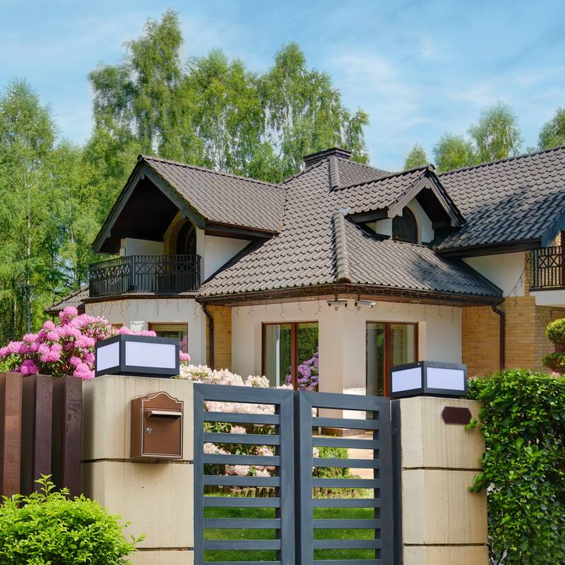 1-Light Black Aluminium Solar Outdoor Post Light Set