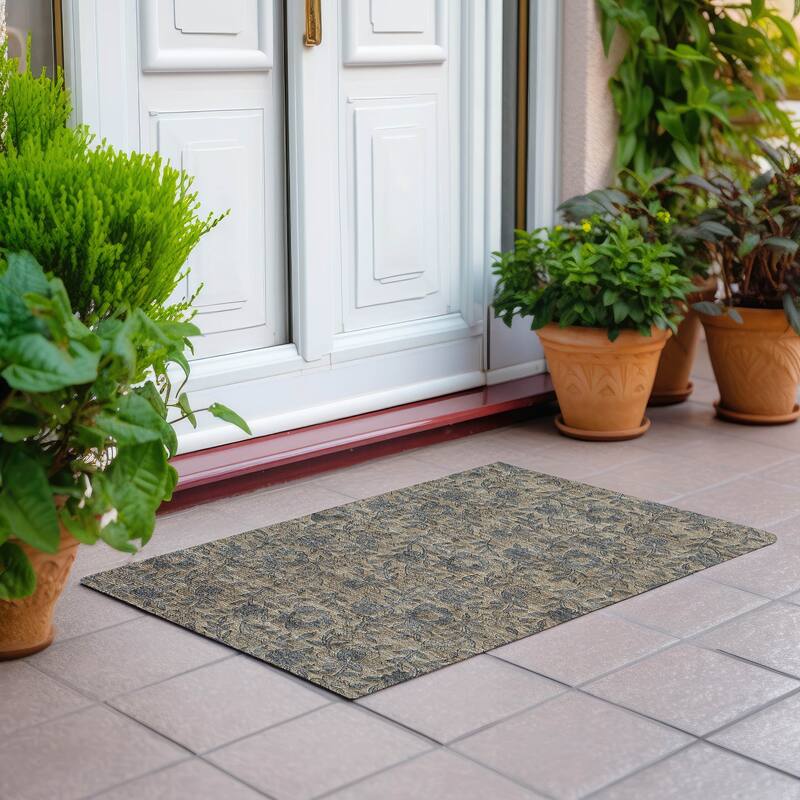Machine Washable Indoor/ Outdoor Chantille Floral Rug - Khaki - 1'8" x 2'6"