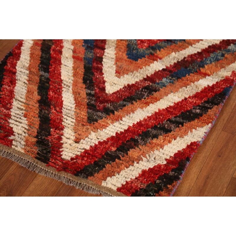 Chevron Style Moroccan Oriental Runner Rug Hand-Knotted Wool Carpet - 2'5" x 9'11"