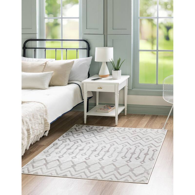 Contemporary Pico Collection Area Rug - 7'10" Square - Pearl-Gray