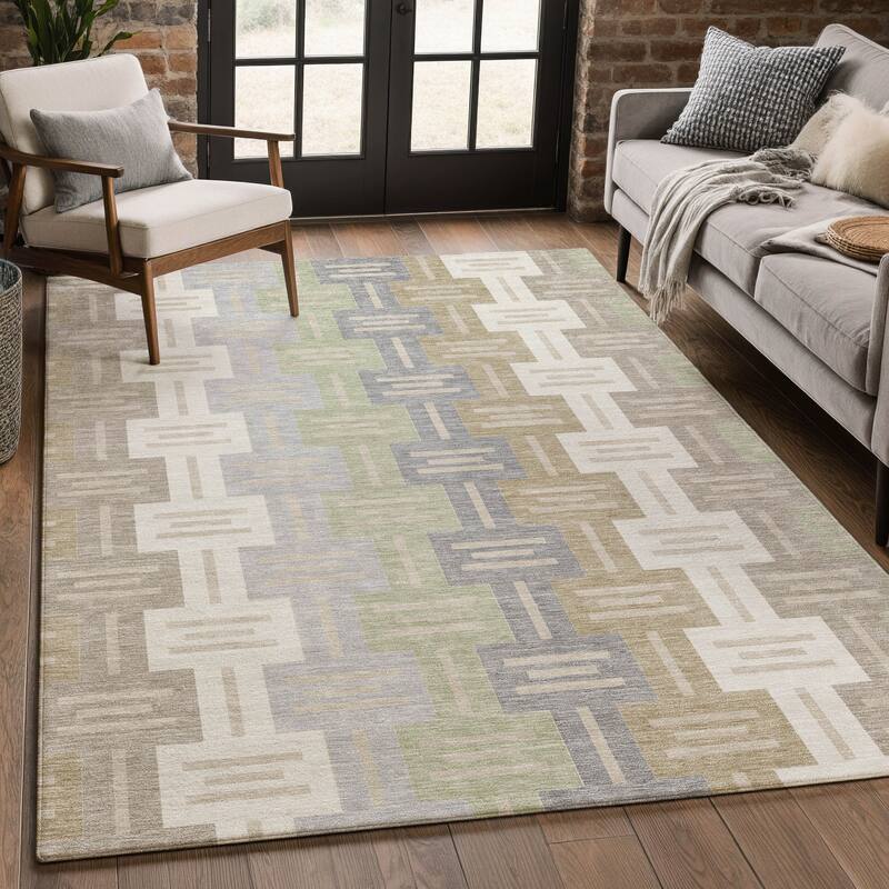 Machine Washable Indoor/ Outdoor Modern Wamego Chantille Rug