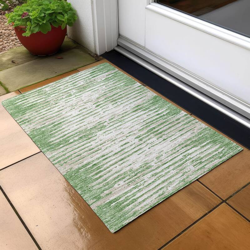 Machine Washable Indoor/ Outdoor Chantille Abstract Ombre Rug - Green - 1'8" x 2'6"