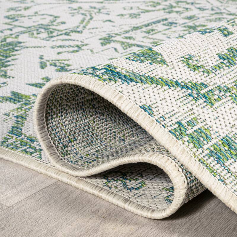 JONATHAN Y Charleston Medallion Indoor/Outdoor Area Rug
