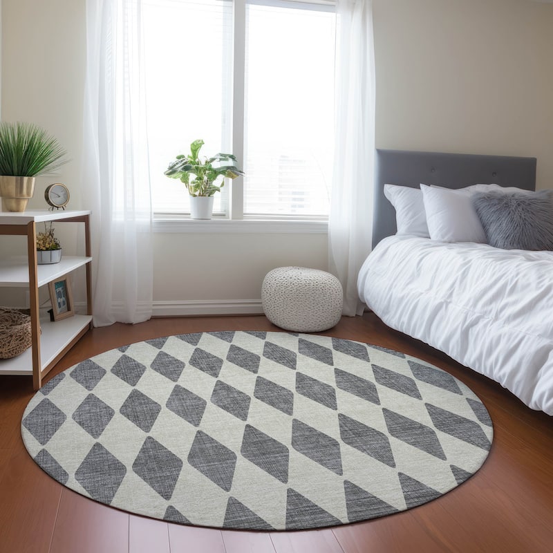 Machine Washable Indoor/ Outdoor Chantille Argyle Rug - Gray - 8' x 8'