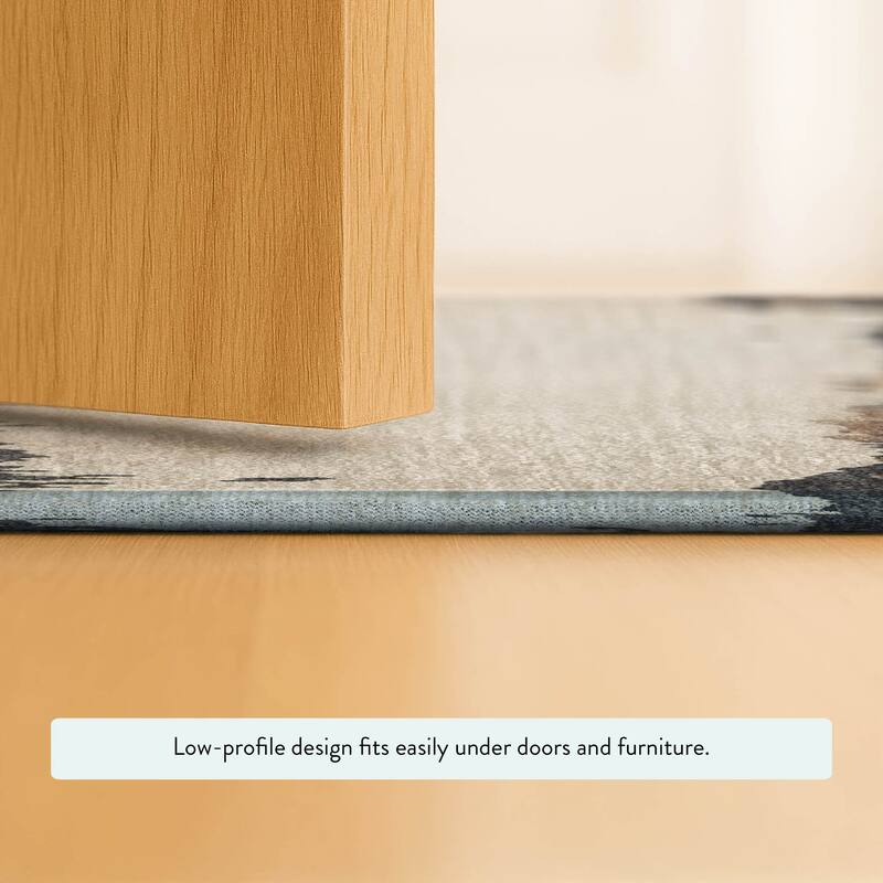 Machine Washable Indoor/ Outdoor Modern Buena Chantille Rug