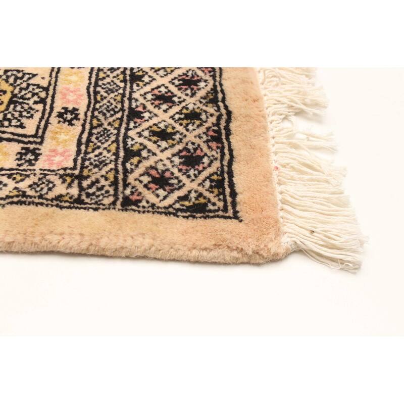ECARPETGALLERY Hand-knotted Peshawar Bokhara Beige Wool Rug - 4'7 x 6'8