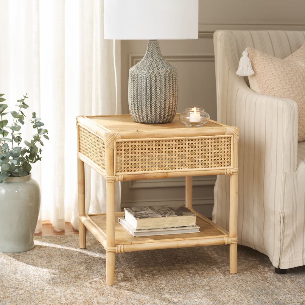 SAFAVIEH Arvid Solid Wood 1-Shelf Square Accent Table (Fully Assembled) - 20"W x 20"D x 22"H