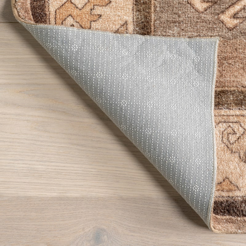 Nuloom Peony Traditional Medallion Machine Washable Area Rug