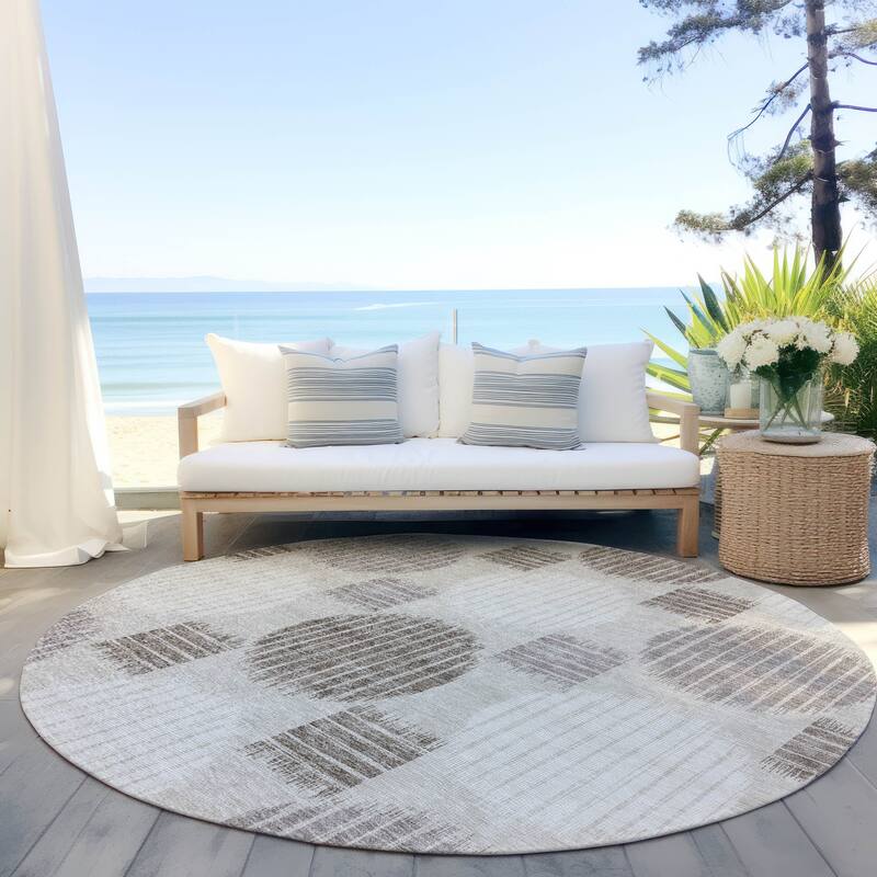 Machine Washable Indoor/ Outdoor Chantille Contemporary Dotty Rug - Beige - 8' x 8'