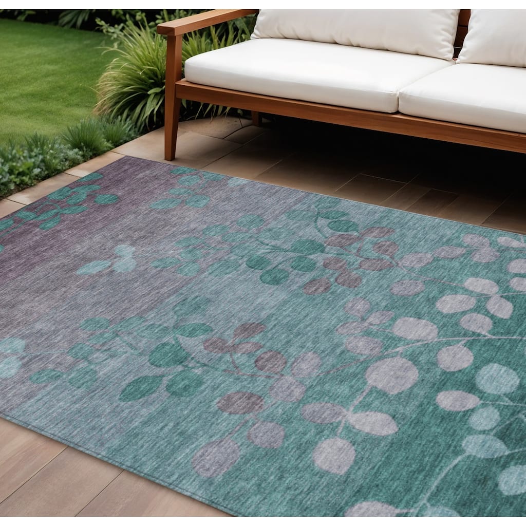 HomeRoots Floral Transitional Rectangle Outdoor Rug