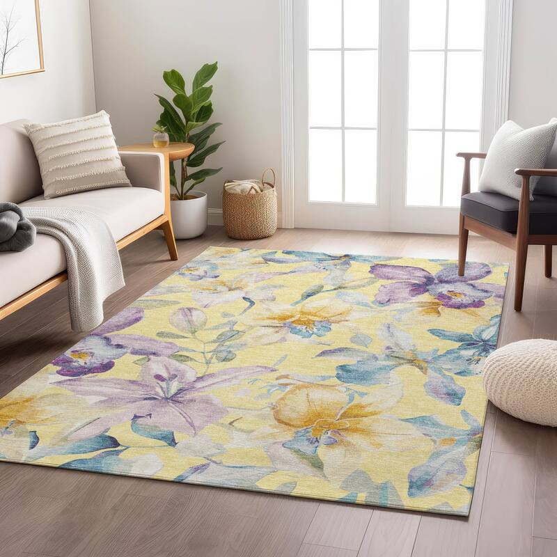 Machine Washable Indoor/ Outdoor Modern Floral Chantille Rug