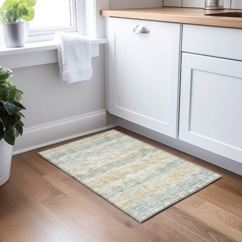 Machine Washable Indoor/ Outdoor Chantille Abstract Stripe Rug