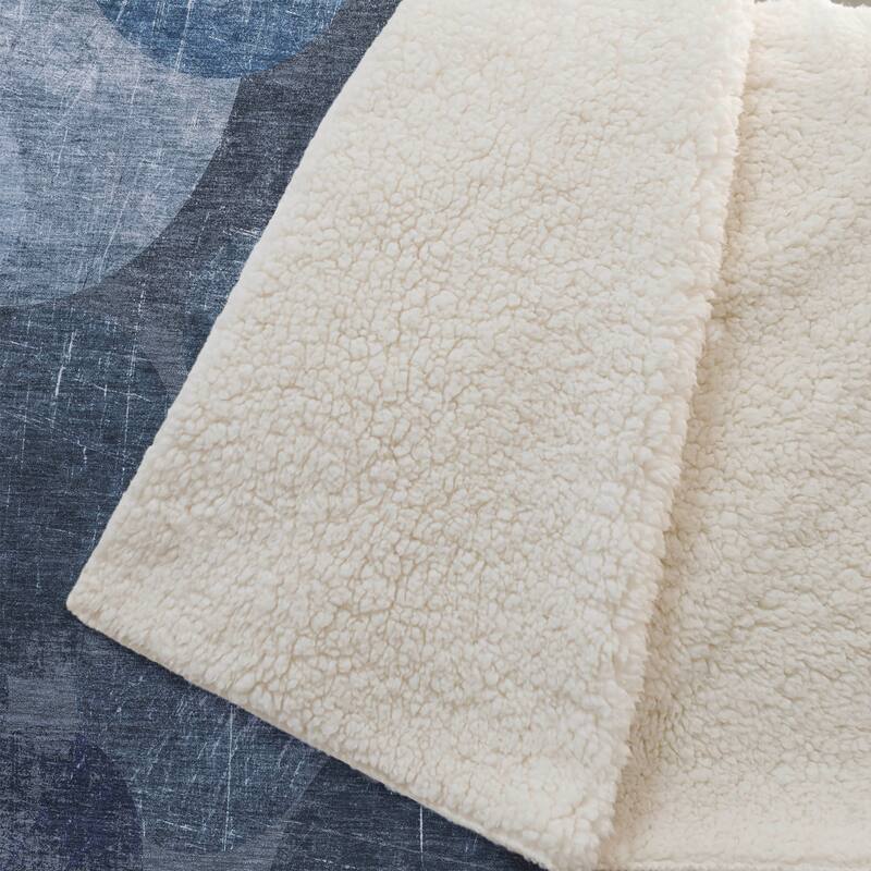 Premium Machine Washable Casual Contemporary Sherpa Throw Blanket
