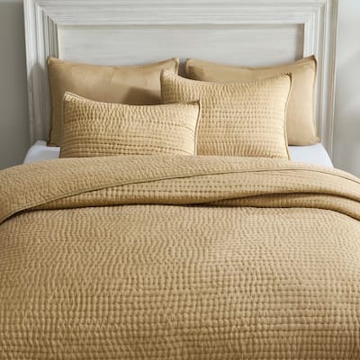 Superior Bella Silk Pick Stitch Quilt and Sham Set