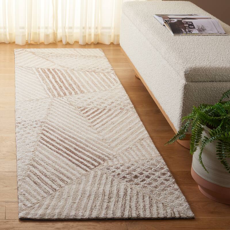 SAFAVIEH Handmade Abstract Clizia Modern & Contemporary Wool Rug - 2'3" x 8' Runner - Ivory/Light Brown