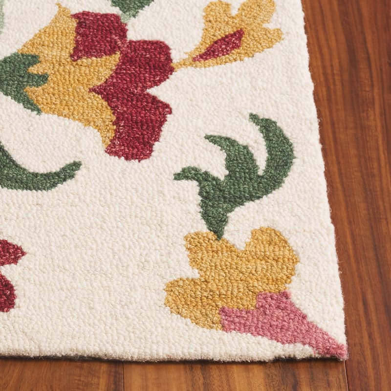 SAFAVIEH Handmade Blossom Jelte Floral Wool Rug