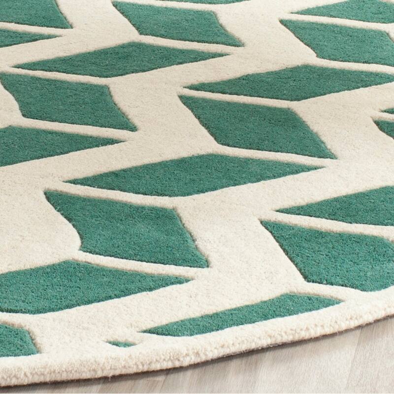 SAFAVIEH Handmade Chatham Aloyse Modern Wool Rug