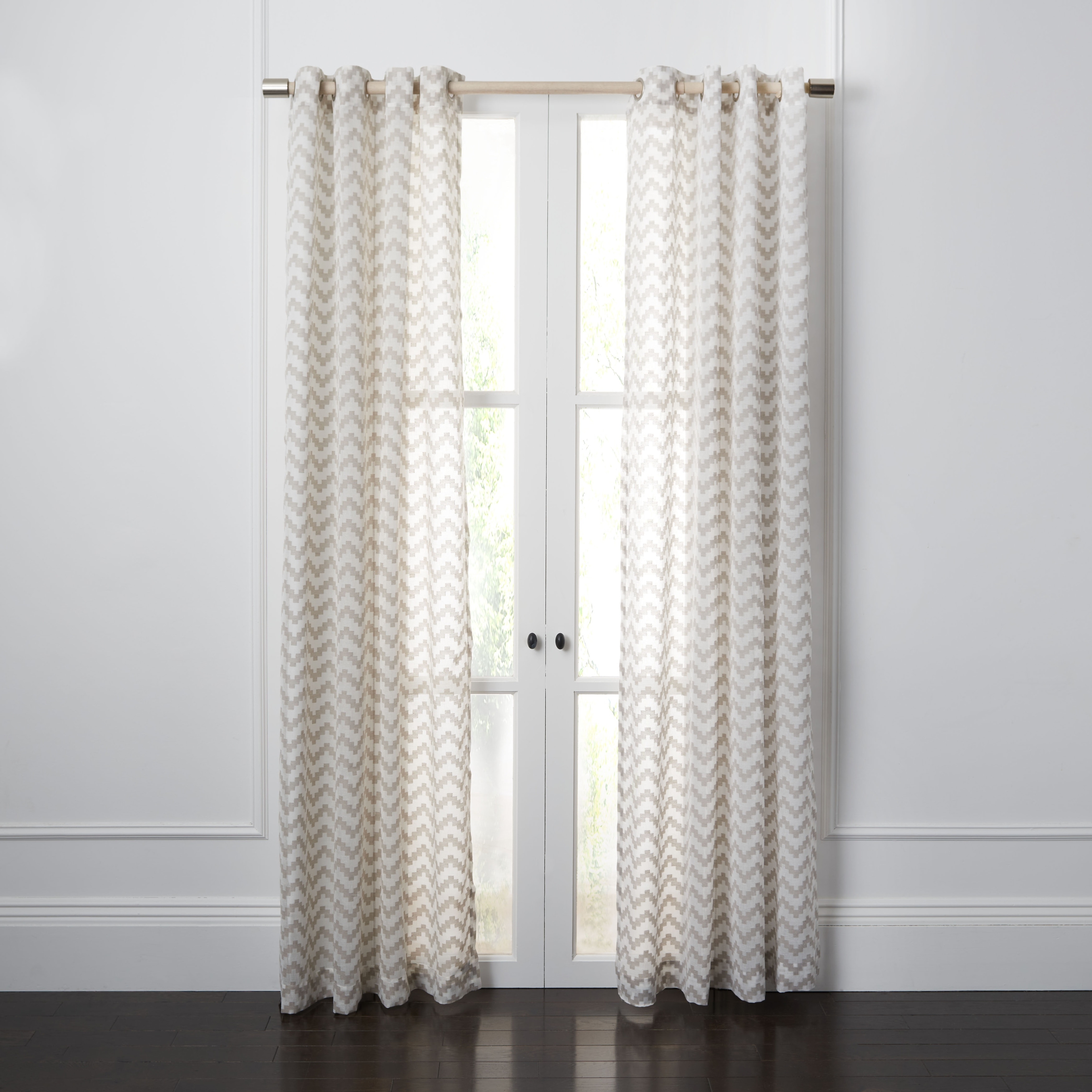 SAFAVIEH Krisztina Semi-Sheer Window Curtain Panel