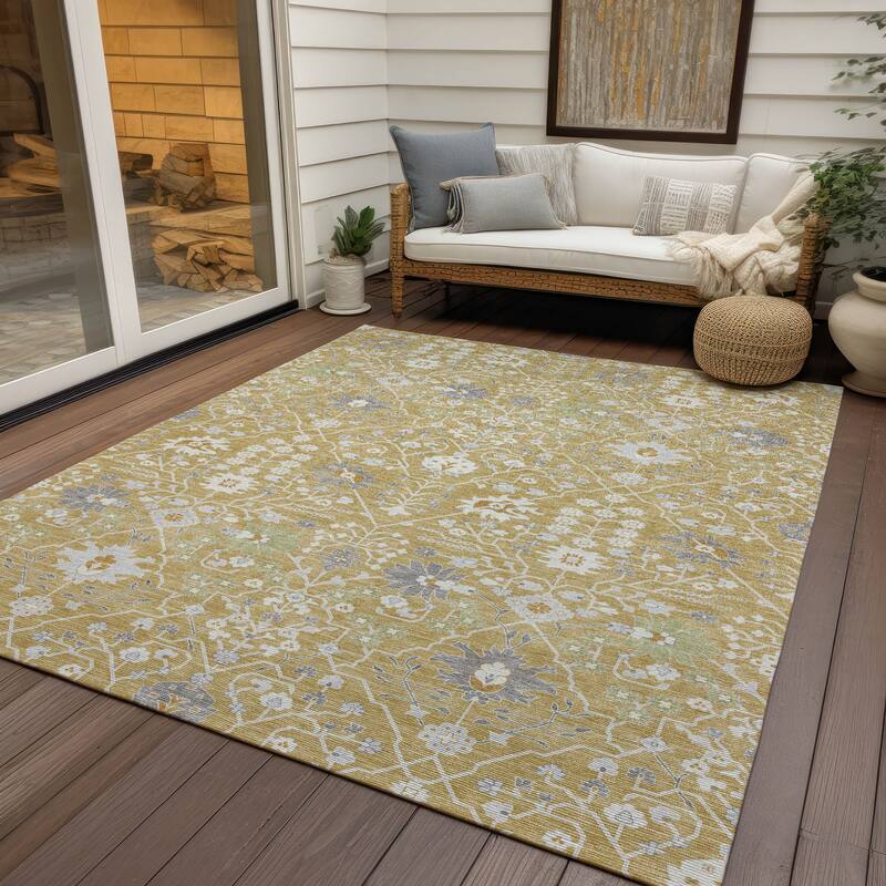 Machine Washable Indoor/ Outdoor Global Traditional Chantille Rug - Gold - 8' x 10'
