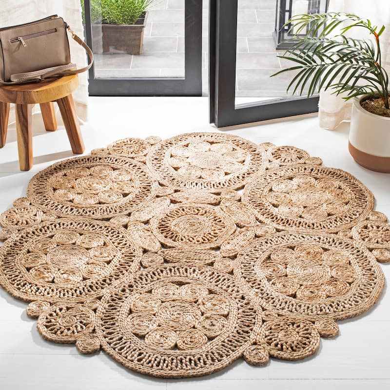 SAFAVIEH Handmade Natural Fiber Nylah Farmhouse Rug - 3' Round - Natural