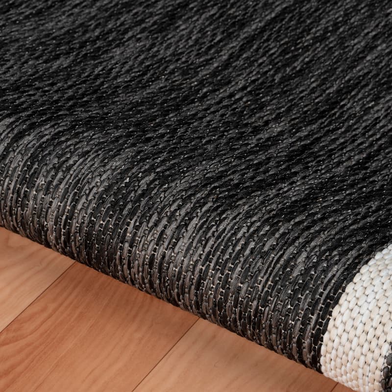 Sevita Framing Striped Bordered Indoor Outdoor Rug