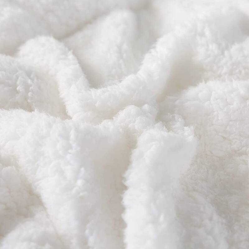 KASENTEX Luxury Plush Comforter, Ultra Soft Cozy Reversible Sherpa Machine Washable Bedding