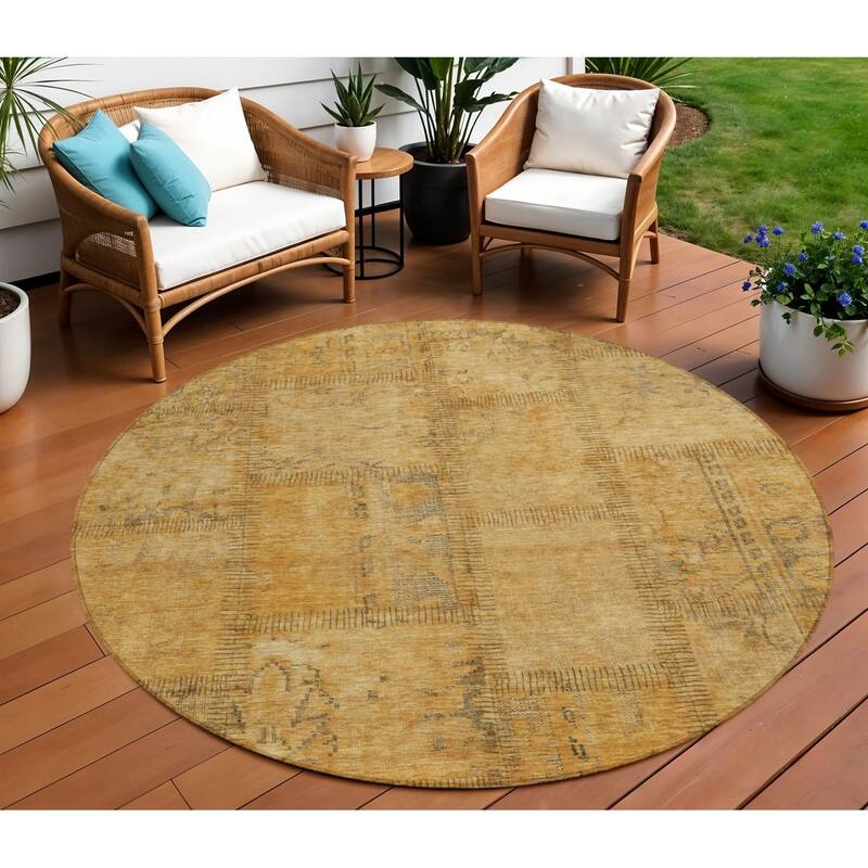 HomeRoots Patchwork Transitional Rectangle Outdoor Rug - 8' Round