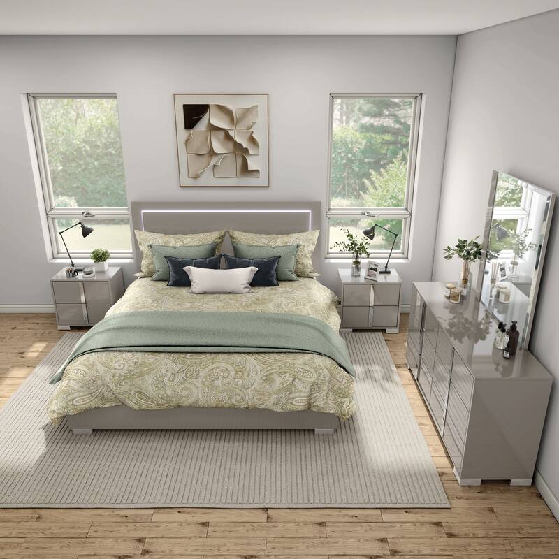 Furniture of America Erina Modern Glossy 5-Piece Panel Bedroom Set