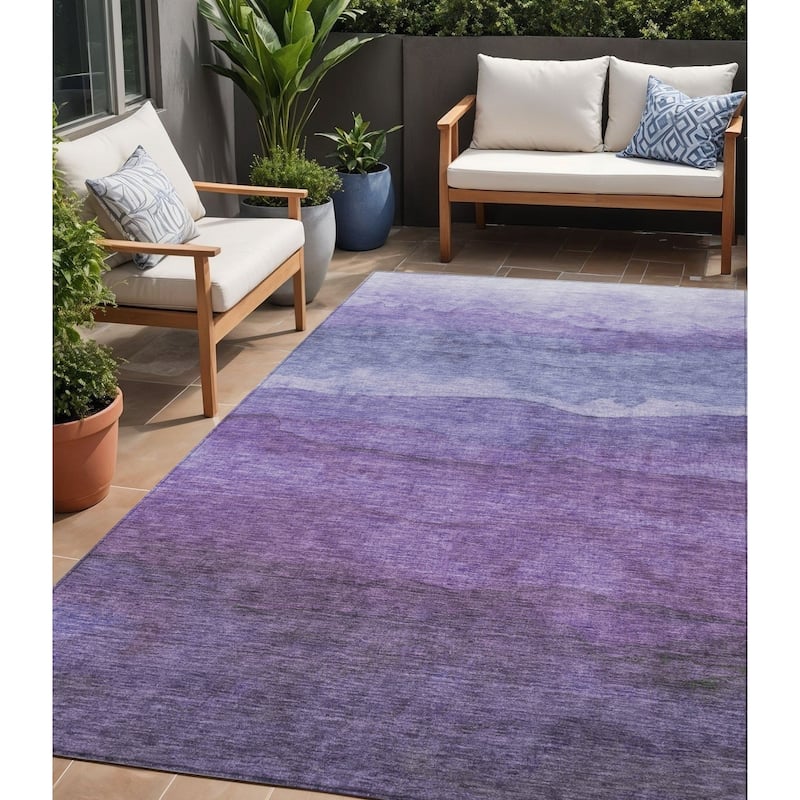 HomeRoots Abstract Modern Rectangle Outdoor Rug - 5' X 8'