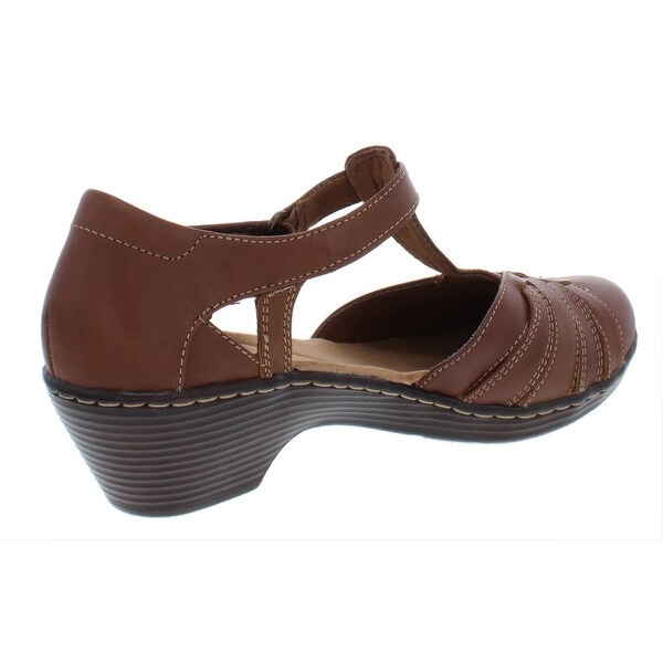 clarks mary jane wedges
