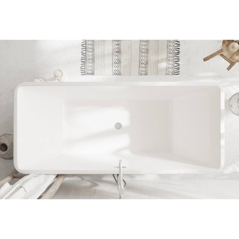 Thaddeus Bathtub in Glossy White
