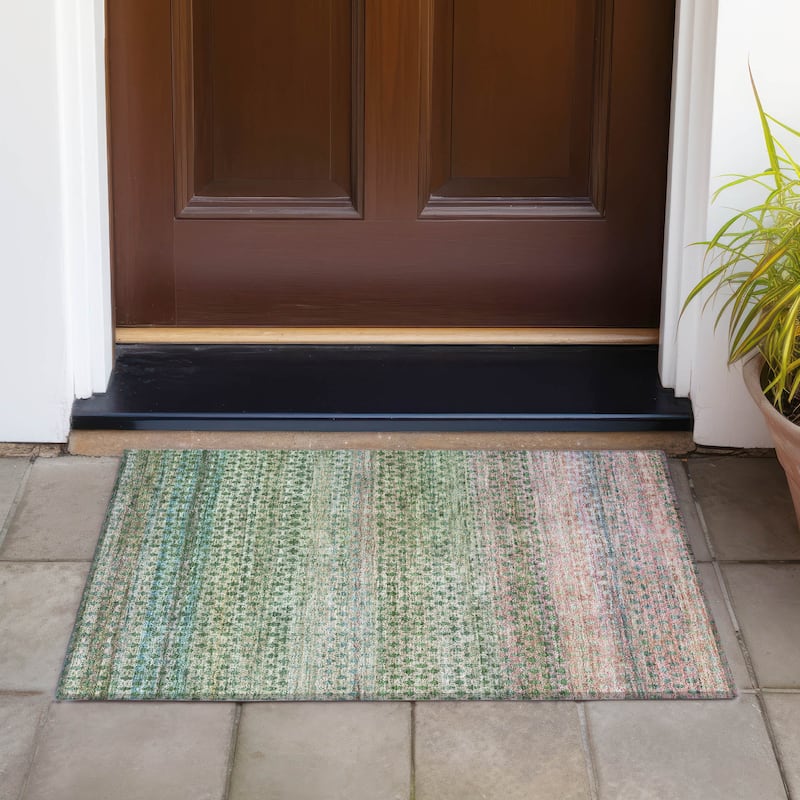 Machine Washable Indoor/Outdoor Stripe Medallions Chantille Rug - Aloe - 1'8" x 2'6"